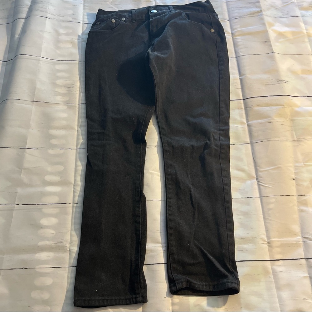 Black Trestles Supply Co Jeans with Embroidery on Back Pockets, Size 36